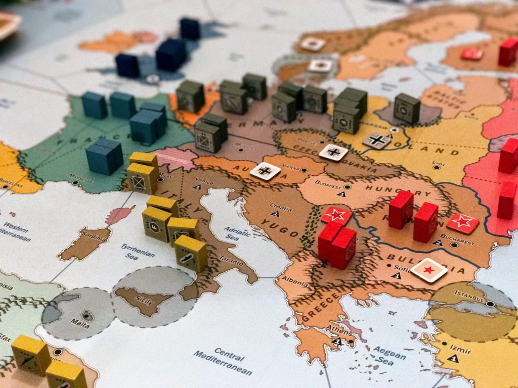 A Board Gamer’s Guide to Wargaming Meeple Mountain