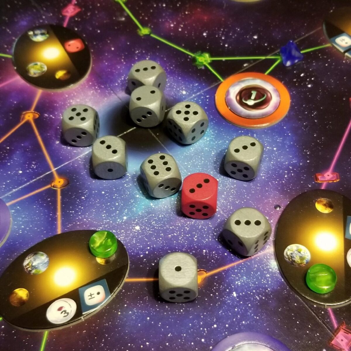 Devir Pulsar 2849 – Weltraum-Eurogame Mit Würfelmechanik Für 2–4 Spieler (Spanisch/Portugiesisch)